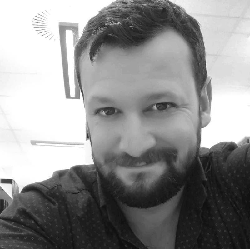 Dr. Ioannis Revolidis